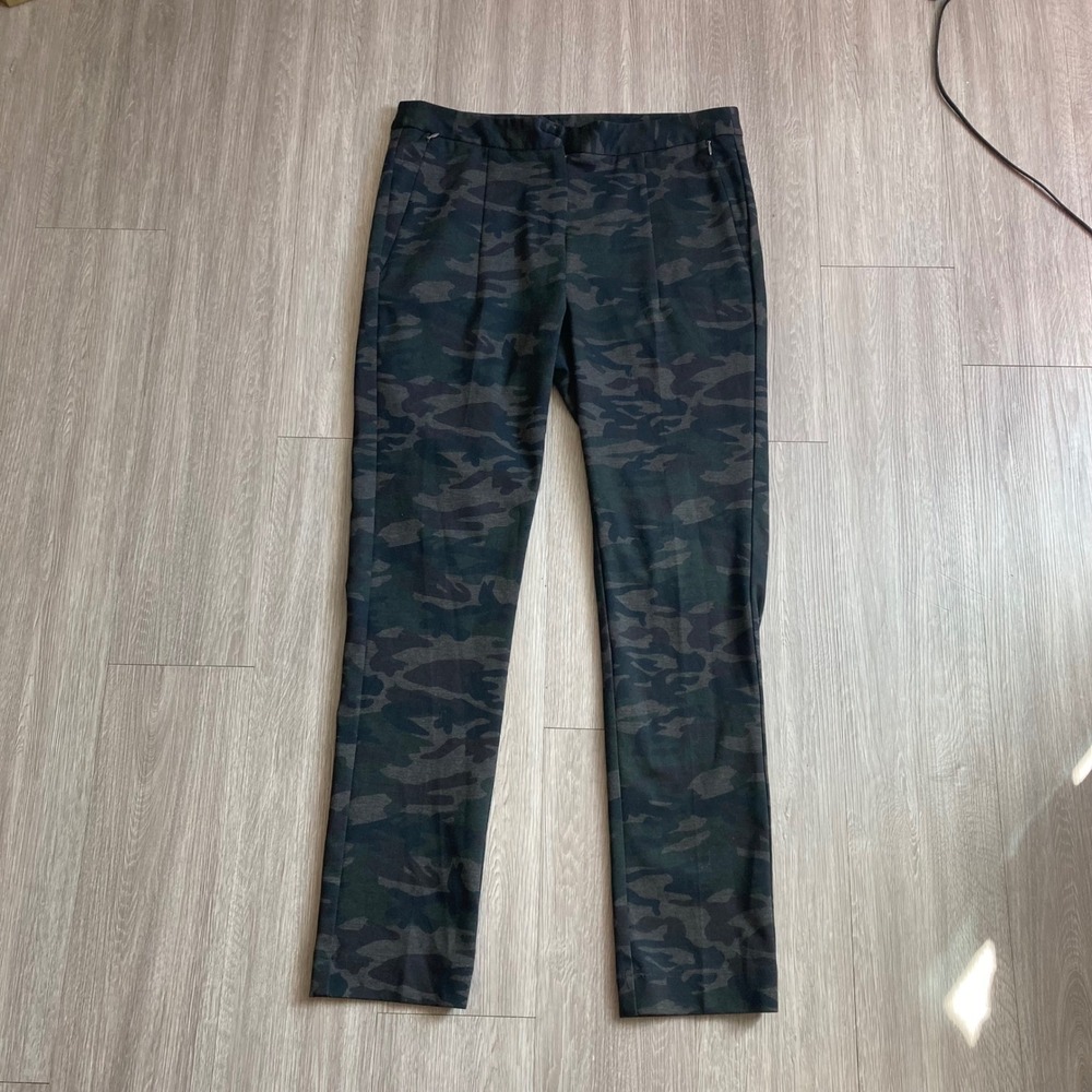 Soft Surroundings Pants Women 8 Green Camo Slim Leg Zip Pocket Stretch Trousers